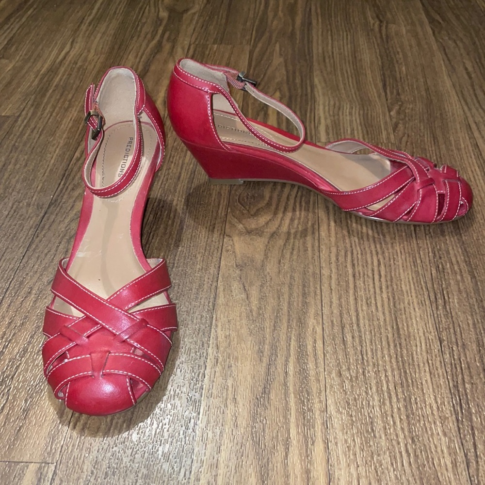 Predictions Red Wedges